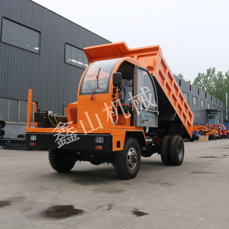 改装后八轮工程车